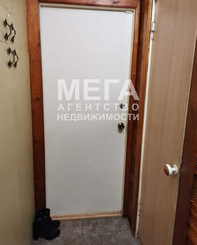 1-к квартира, вторичка, 64м2, 6/9 этаж