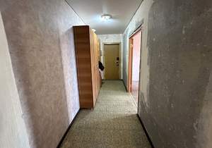 2-к квартира, вторичка, 56м2, 1/10 этаж