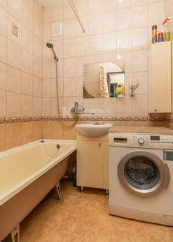 3-к квартира, вторичка, 64м2, 4/4 этаж