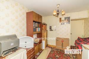 3-к квартира, вторичка, 56м2, 1/5 этаж