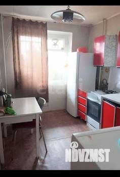 2-к квартира, вторичка, 48м2, 8/9 этаж