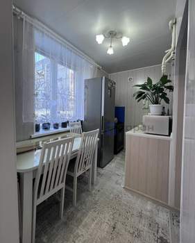 2-к квартира, вторичка, 40м2, 1/2 этаж