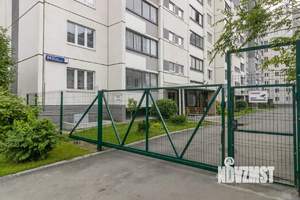 Студия квартира, вторичка, 32м2, 10/10 этаж