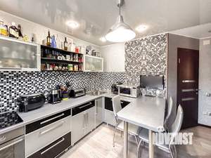 3-к квартира, вторичка, 63м2, 3/9 этаж