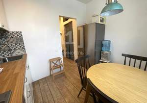 2-к квартира, вторичка, 55м2, 1/5 этаж