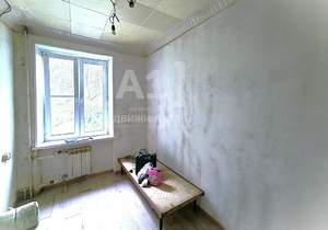 2-к квартира, вторичка, 46м2, 1/4 этаж