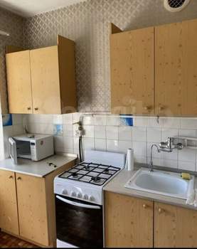 2-к квартира, вторичка, 43м2, 3/5 этаж