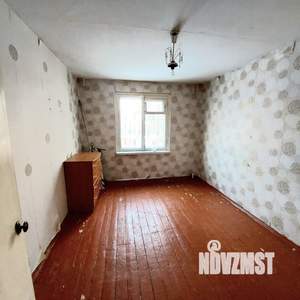 2-к квартира, вторичка, 50м2, 1/9 этаж