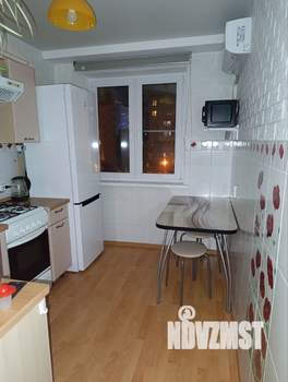 2-к квартира, вторичка, 44м2, 5/5 этаж