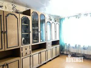 2-к квартира, вторичка, 42м2, 1/5 этаж