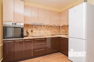 2-к квартира, вторичка, 56м2, 1/10 этаж