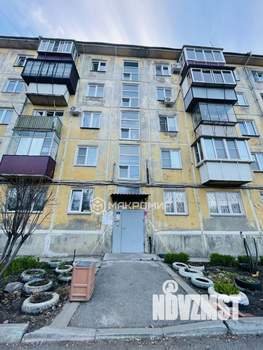 2-к квартира, вторичка, 44м2, 1/5 этаж