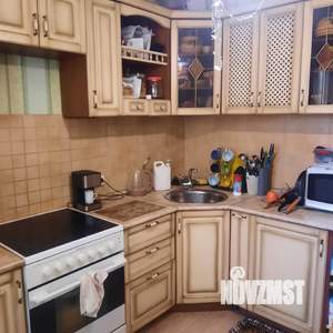 2-к квартира, вторичка, 63м2, 7/10 этаж