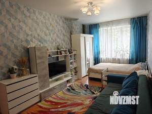 2-к квартира, вторичка, 43м2, 1/5 этаж
