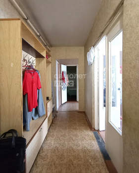 2-к квартира, вторичка, 52м2, 9/9 этаж