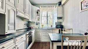 4-к квартира, вторичка, 93м2, 2/7 этаж