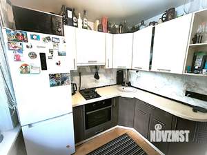 2-к квартира, вторичка, 42м2, 3/5 этаж