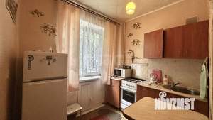 2-к квартира, вторичка, 47м2, 1/4 этаж