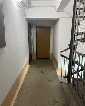 4-к квартира, вторичка, 122м2, 9/9 этаж