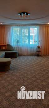 4-к квартира, вторичка, 117м2, 2/10 этаж