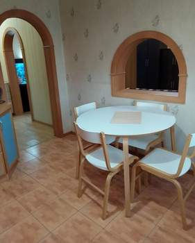 2-к квартира, вторичка, 58м2, 10/10 этаж