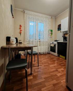 2-к квартира, вторичка, 56м2, 7/10 этаж