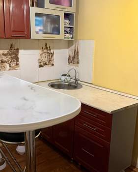 2-к квартира, вторичка, 51м2, 9/9 этаж