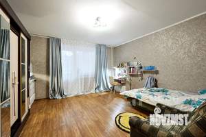 2-к квартира, вторичка, 64м2, 1/10 этаж