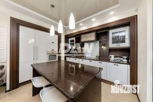 3-к квартира, вторичка, 150м2, 16/16 этаж