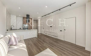 2-к квартира, вторичка, 73м2, 17/24 этаж