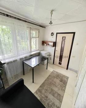 3-к квартира, вторичка, 47м2, 1/5 этаж