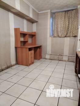 2-к квартира, вторичка, 49м2, 1/4 этаж