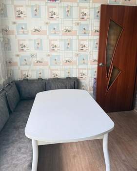 2-к квартира, вторичка, 47м2, 8/9 этаж