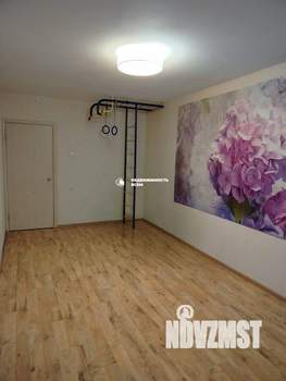 2-к квартира, вторичка, 64м2, 1/10 этаж