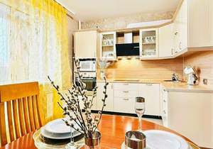 2-к квартира, вторичка, 56м2, 9/10 этаж