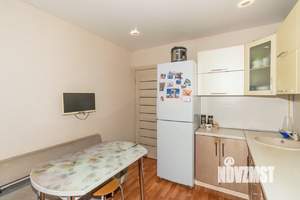 2-к квартира, вторичка, 61м2, 1/10 этаж