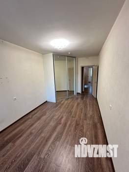 3-к квартира, вторичка, 56м2, 4/18 этаж