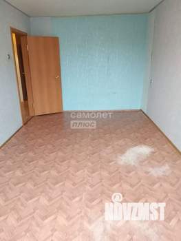 3-к квартира, вторичка, 63м2, 5/5 этаж