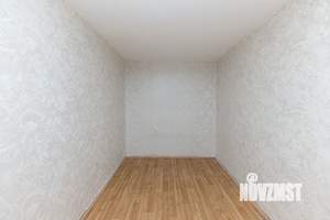 2-к квартира, вторичка, 45м2, 1/5 этаж