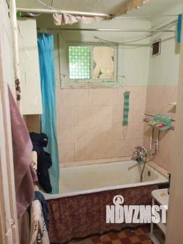 2-к квартира, вторичка, 44м2, 1/4 этаж