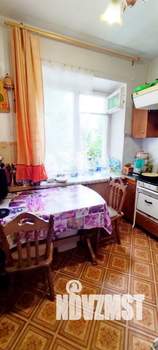 2-к квартира, вторичка, 42м2, 1/5 этаж