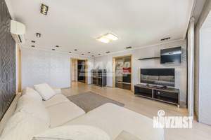 4-к квартира, вторичка, 128м2, 11/11 этаж