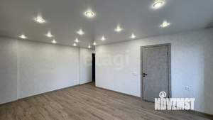 3-к квартира, вторичка, 56м2, 5/5 этаж