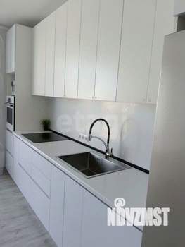 3-к квартира, вторичка, 70м2, 22/25 этаж