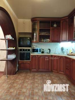 4-к квартира, вторичка, 105м2, 10/17 этаж