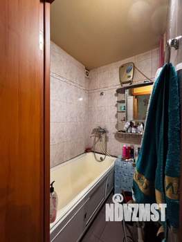 2-к квартира, вторичка, 43м2, 1/5 этаж