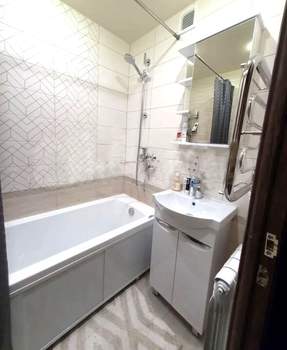 2-к квартира, вторичка, 55м2, 3/10 этаж