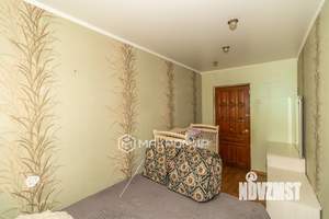 2-к квартира, вторичка, 40м2, 1/9 этаж