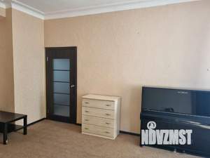 2-к квартира, вторичка, 56м2, 1/3 этаж