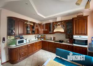 2-к квартира, вторичка, 130м2, 2/10 этаж